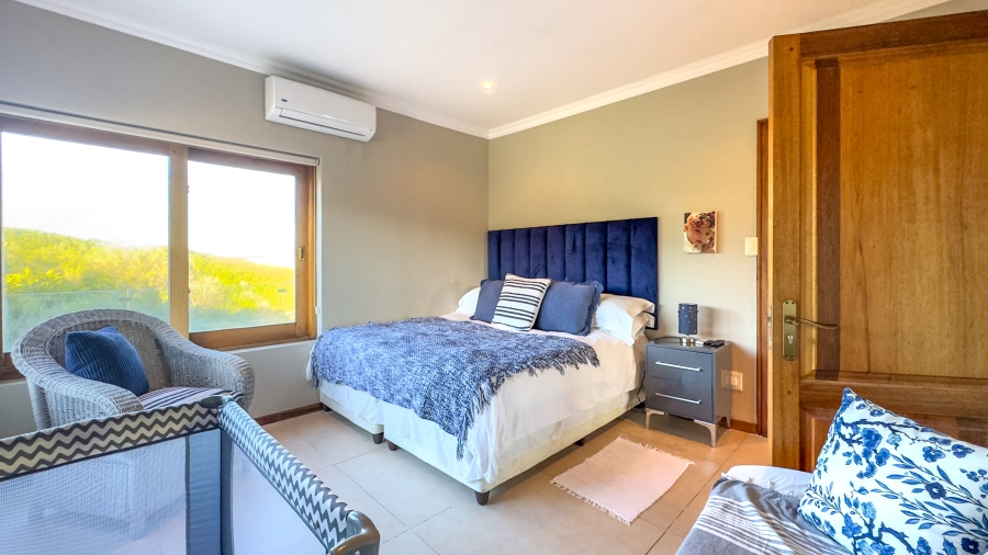 7 Bedroom Property for Sale in Moquini Coastal Estate Western Cape